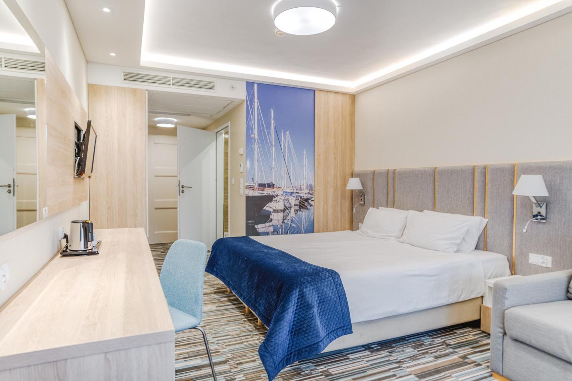 Hotel Dom Zdrojowy & - Destigo 4*